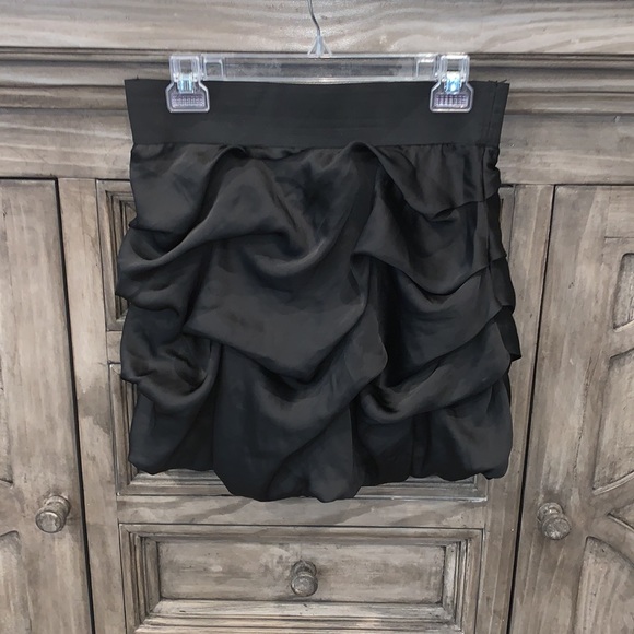 NWOT Women’s Maurice’s Black Satiny Pick Ups Bubble Mini Skirt (Medium) - Picture 1 of 6